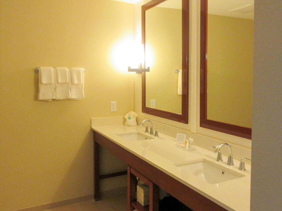 Comfort Suites ซัมเมอร์วิลล์ ภายนอก รูปภาพ